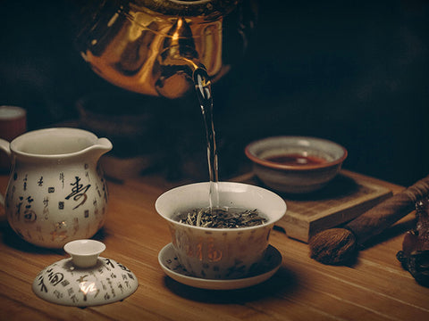 Les bienfaits du thé blanc : une boisson aux propriétés étonnantes